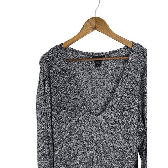 Lane Bryant Womens Knit Long Sleeve Deep V-Neck Tunic Sweater Size 22/24 - Picture 2 of 7